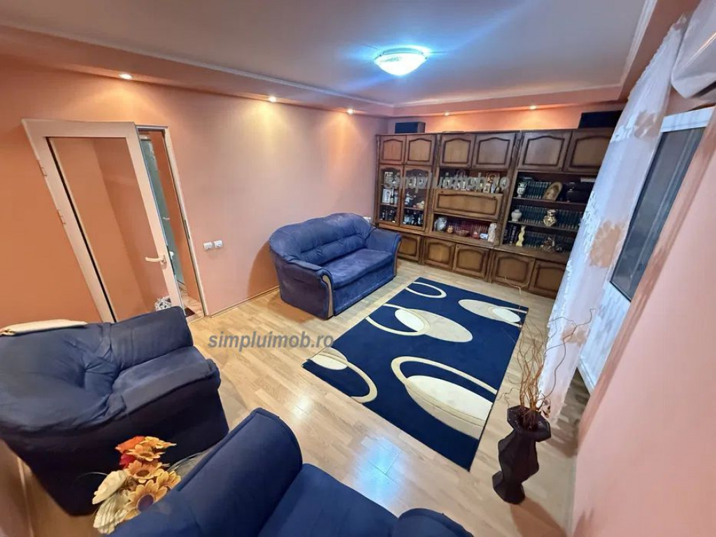 Bd Alexandru Obregia 3 camere renovat loc de parcare Sect...
