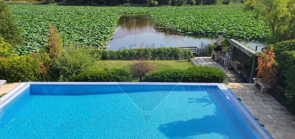 De vanzare apart. 3 cam, vedere la lac, în Tancabesti, c...