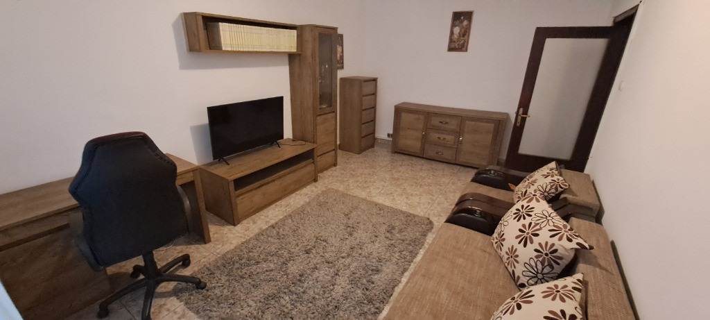 Rahova,Sebastian,Calea Ferentari+Nasaud inchiriere apartament 3 camere