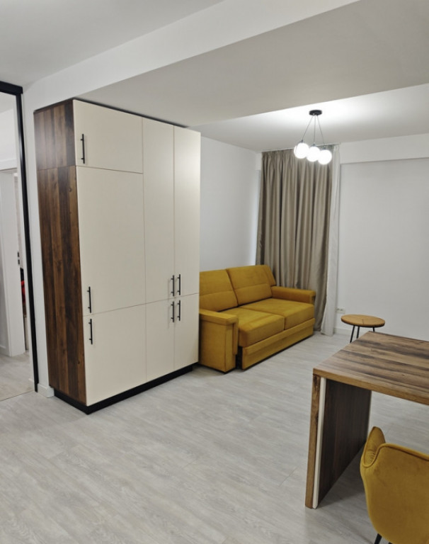 Apartament 2 camere / zona Decebal /Bloc nou / Centrala prop