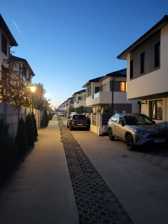 Vila individuala 126 mp construiti, mobilata și utilată mo