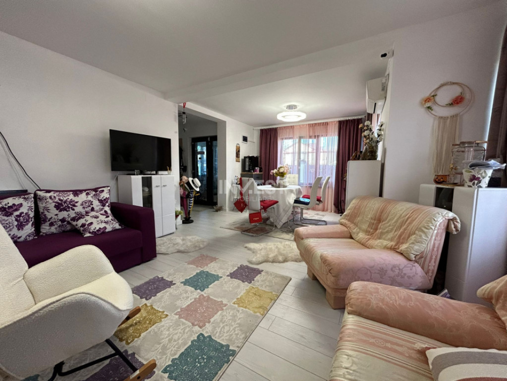 CASA 4 CAMERE , 2 BAI , CONSTRUCTIE PREMIUM