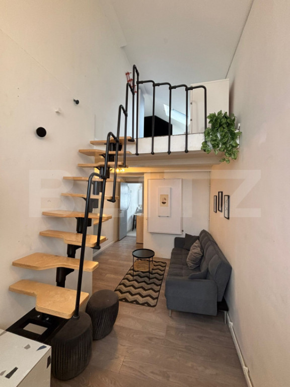 OPORTUNITATE INVESTITIE! Apartament cu 1 cameră + mezanin,