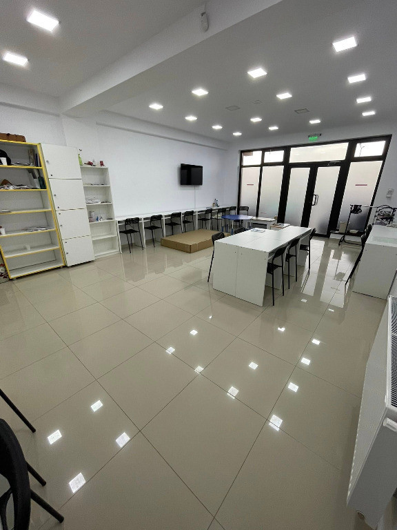 Spatiu de inchiriat/vanzare in Bragadiru