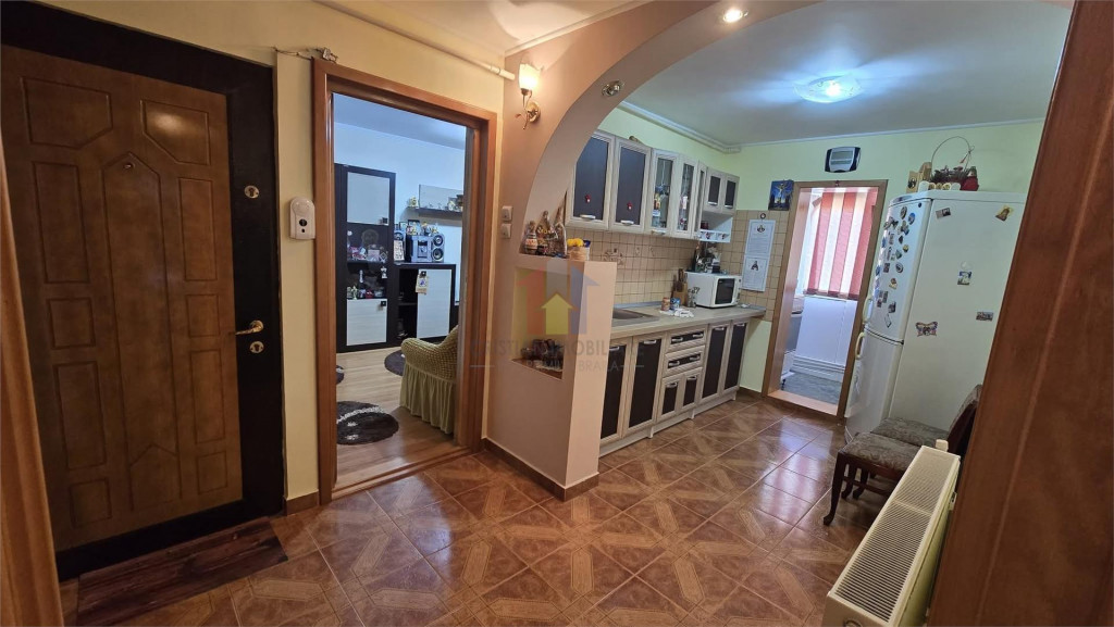 2 camere Mobilat si Utilat, confort 1, Progresu