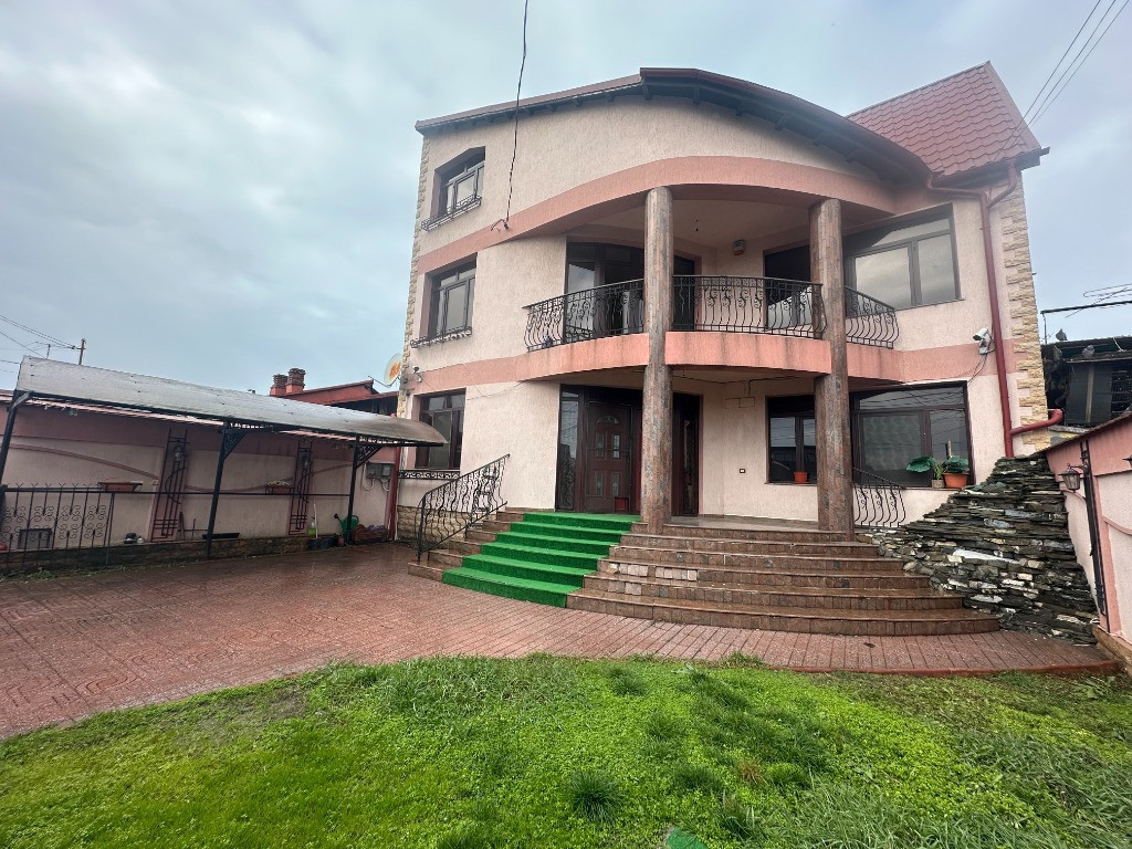 VIGAFON - Casa 6 camere Piata Anton