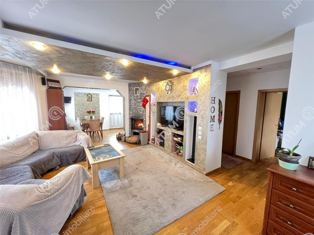 Casa individuala 8 camere 2 garaje 500 mp teren zona Selimba