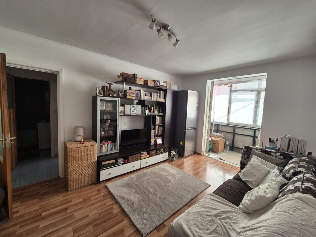 Apartament 3 camere Diham, Bd Basarabia, Bd Nicolae Grigo...