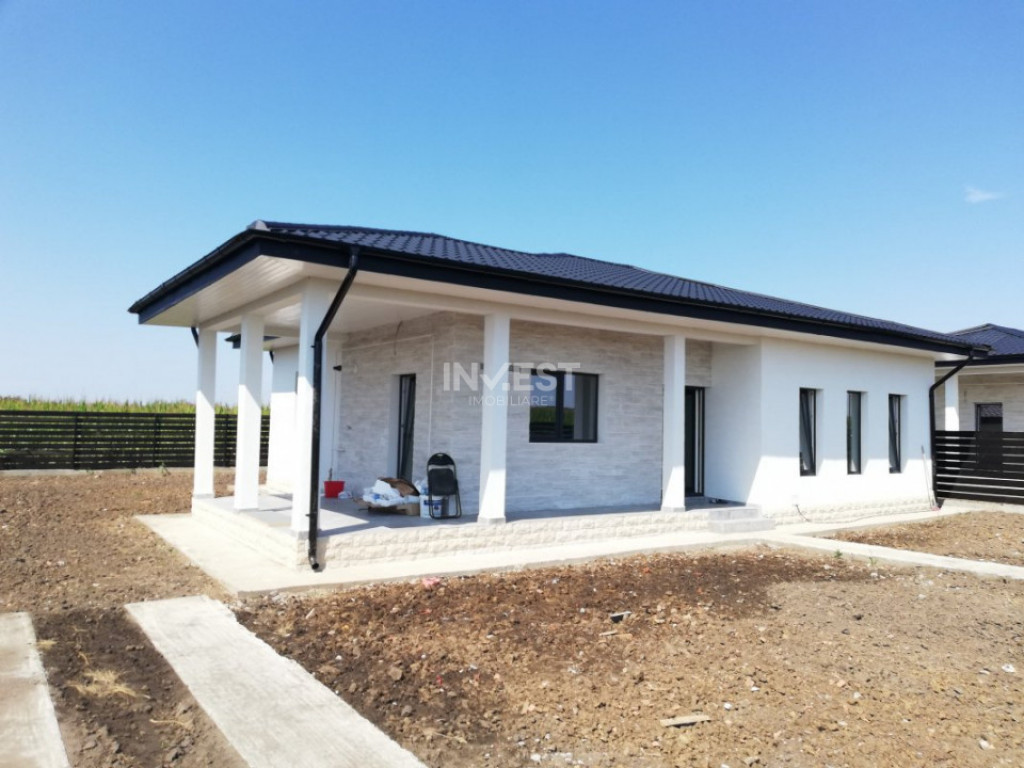 CASA INDIVIDUALA, 3 CAMERE,81 MP UTILI, 400MP TEREN, MIROSLA