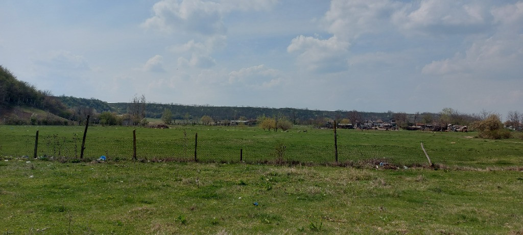 Teren intravilan 3109mp