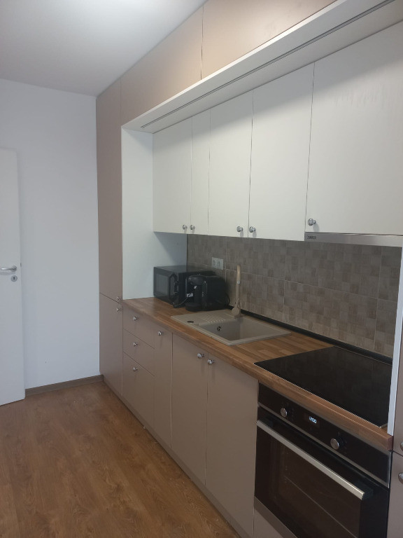 Apartament 2 camere zona Cetatii,decomandat