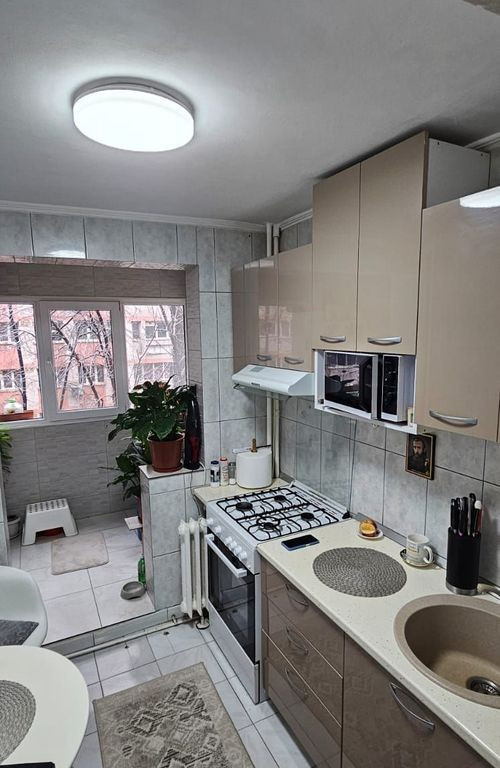 Apartament 3 camere decomandat, langa Parc IOR,7 min metr...