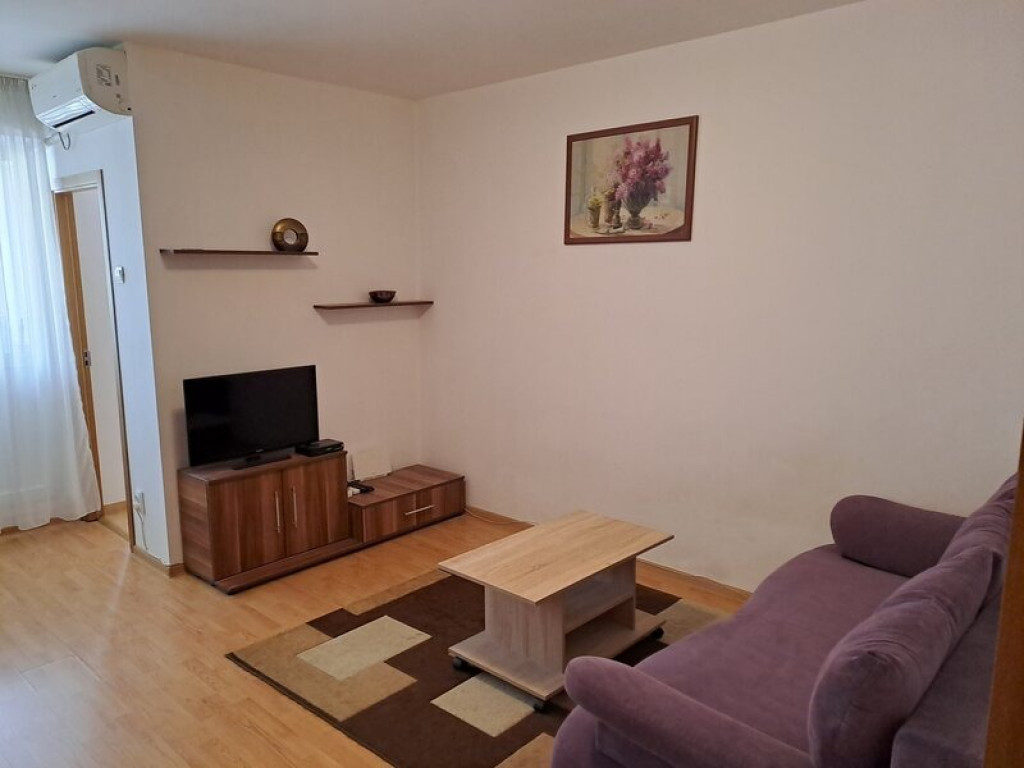 Garsoniera ,Iancului, utilata si mobilata, metrou