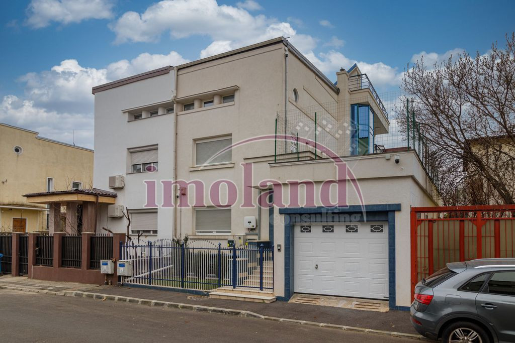 Vila Art Deco Consolidata si Restaurata - Teren 211mp - V...