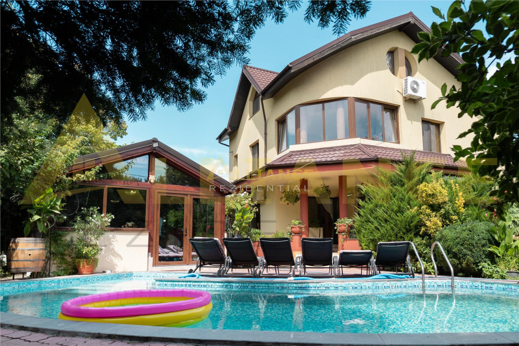 Vila superba de | Teren 766 MP | Piscina - Foisor