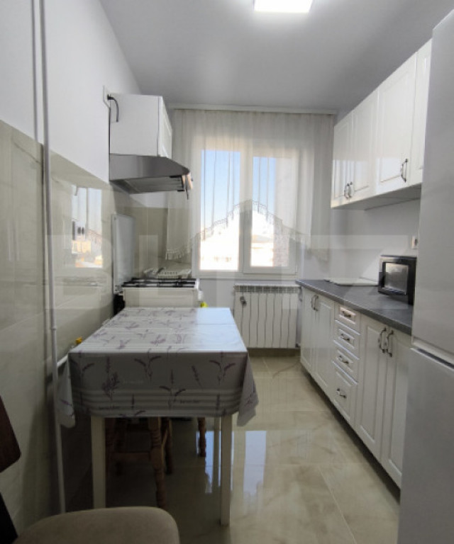 Apartament 2 camere, decomandat, 48mp, zona George Enescu