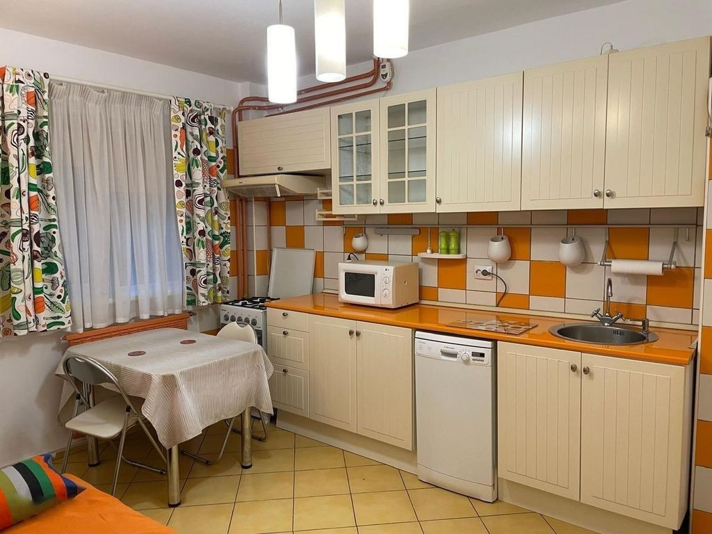 Apartament 2 camere decomandat 53mp Timpuri Noi
