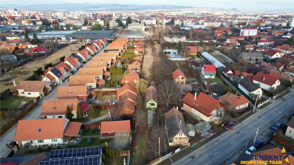 Casa cu teren intravilan 2.174 mp, str.Tigaratei, Sfantu Ghe