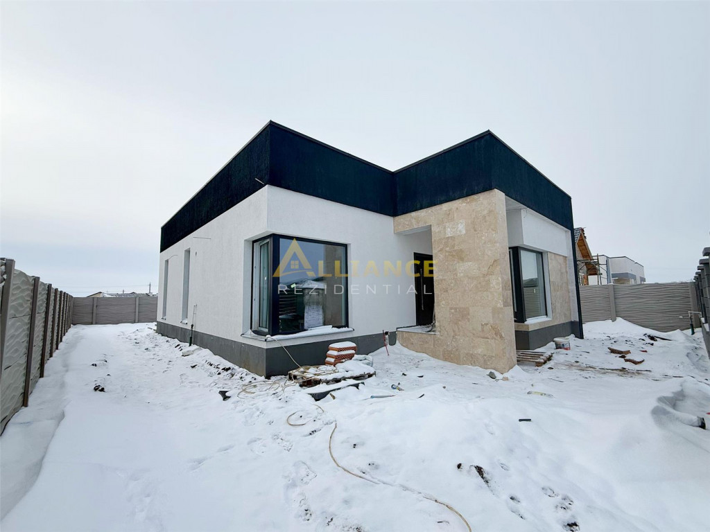 Casa Individuala / 3 Camere / 2 Bai / Teren 370 mp