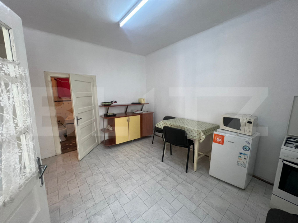 Închiriere casă în zonă liniștită – Podeni, Târgu M