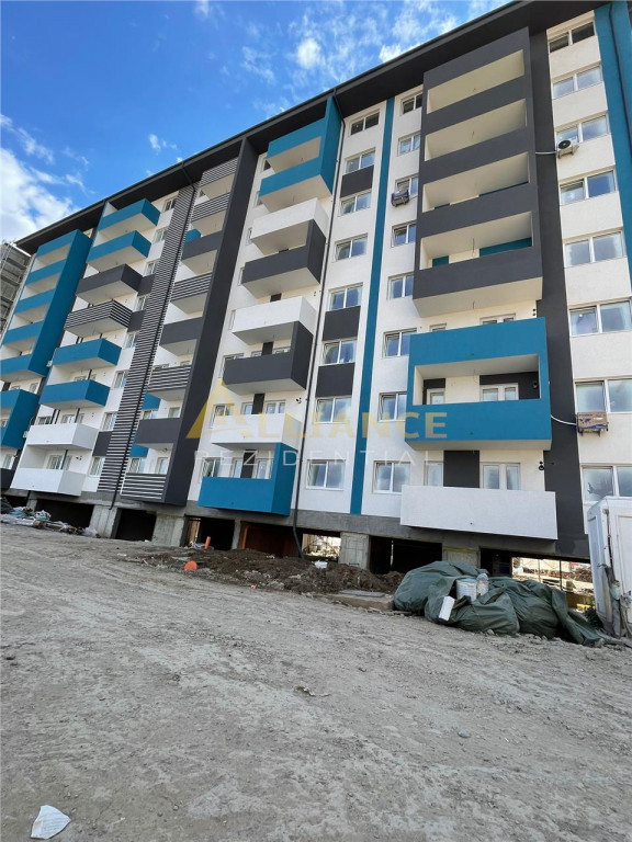 Garsoniera decomandata - Metrou Berceni