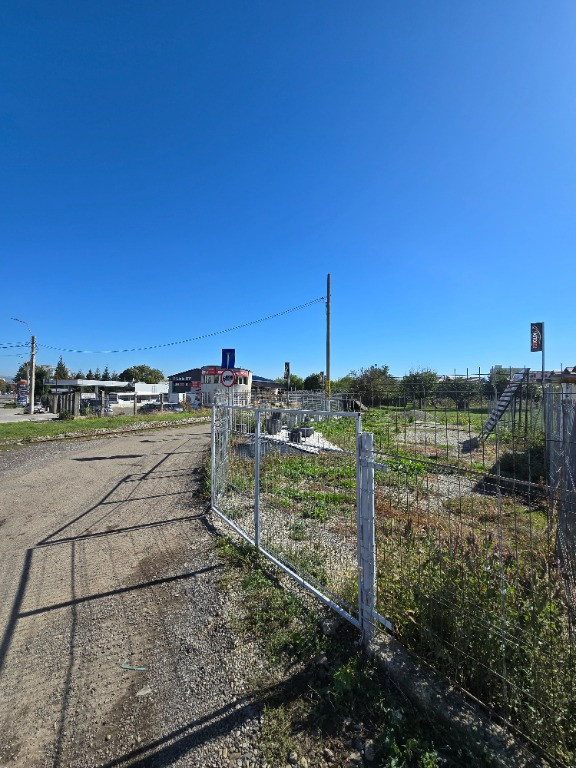 Inchirier teren intravilan 600mp