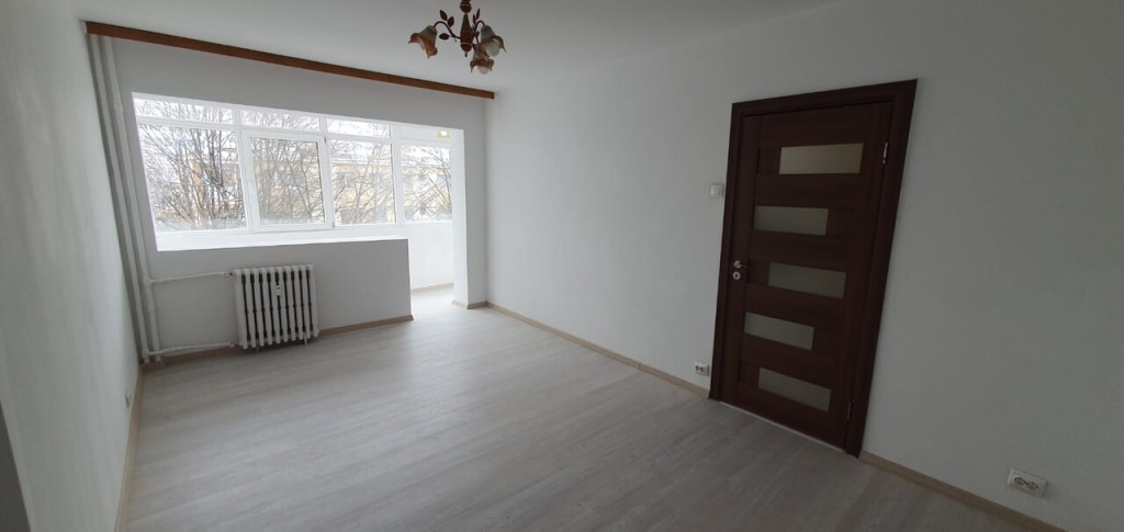 Apt. 2 camere | Zona Vest – Kaufland | Renovat | Balcon ma