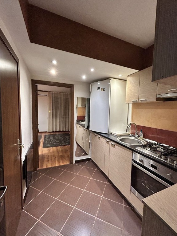 Nicolae Grigorescu,metrou, garsoniera utilata si mobilata