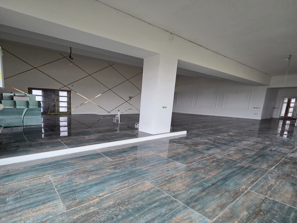 Casă constructie noua cu 4 camere și teren generos