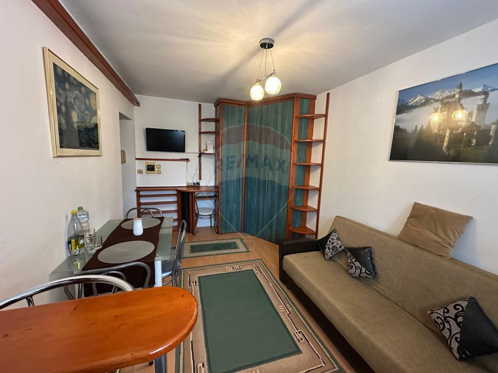 Apartament 1 camera - DE INCHIRIAT