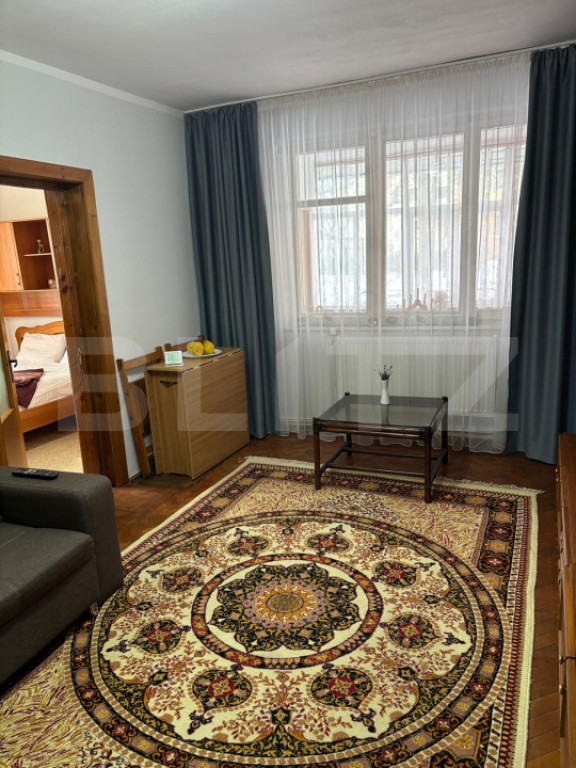Apartament 2 camere, parter, 49 mp – central, Gura Humorul