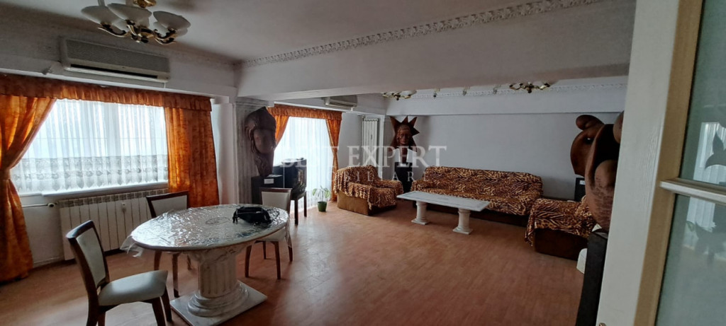 3 Camere de inchiriat DECEBAL | 100 mp