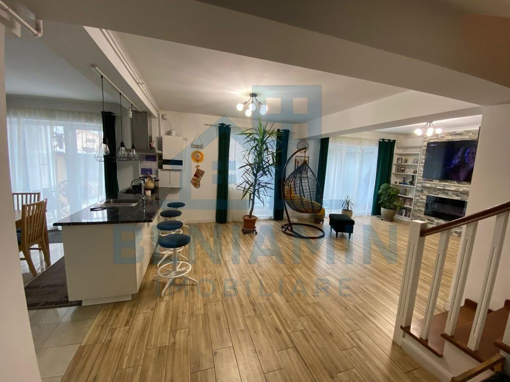 Apartament pe 2 nivele 133mp curte terasa George Enescu b...