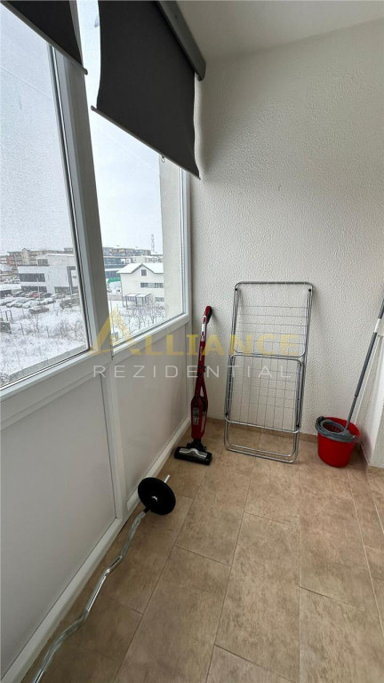 GARSONIER? MOBILAT? UTILAT? - METROU BERCENI