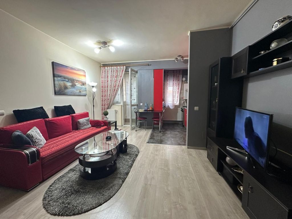 Reducere! Apartament spatios 2 camere, etaje intermediare, b