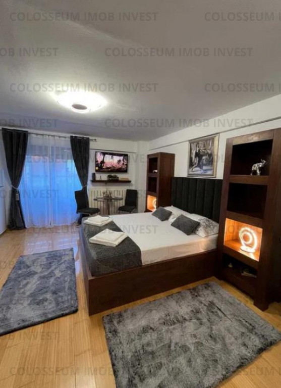 Garsoniera decomandat - zona Centru Istoric