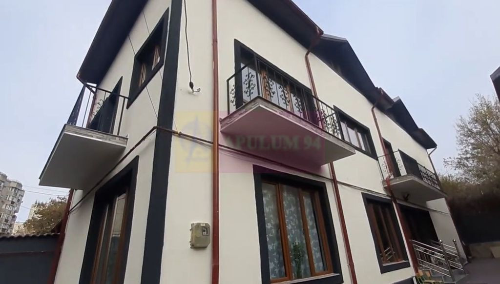 Vilă de închiriat în zona Mihai Bravu