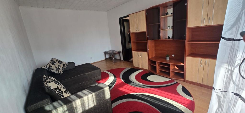 Inchiriere apartament 2 camere metrou 1 Decembrie 1918