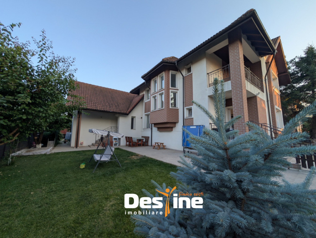 Vilă D+P+1+M 6 camere 180 mp cu 1000 mp teren și utilită?