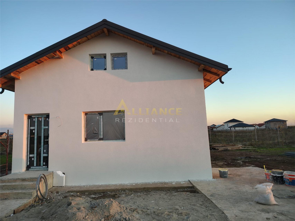 < Casa individuala parter >3 camere 2 bai teren 250mp