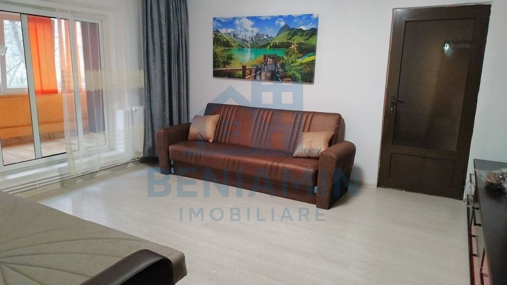 Casa situata in Catargiu Baraganului P+1+M suprafata 170m...