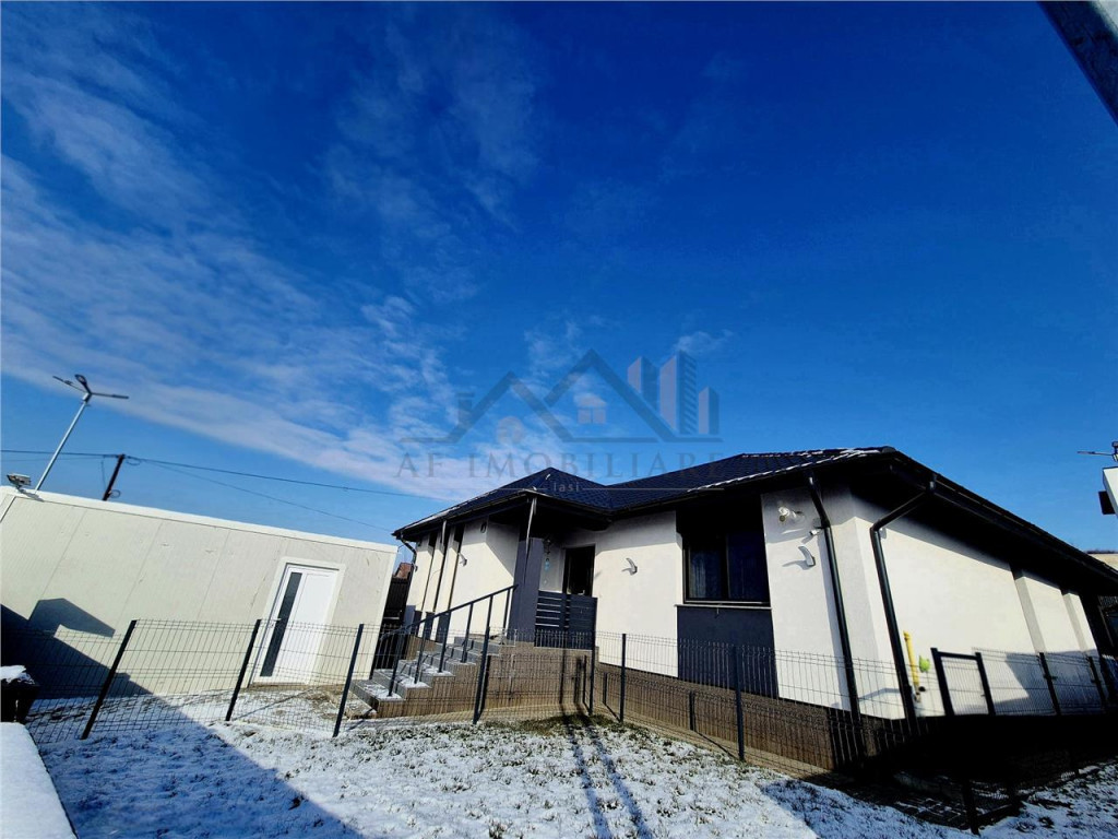 Casa individuala de cu priveliste frumoasa si garaj