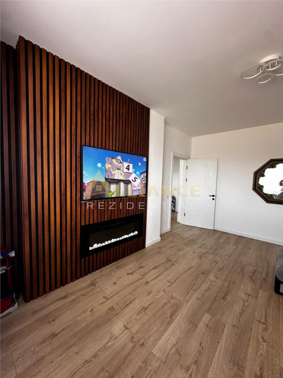 Apartament 3 camere decomandat Popesti Leodeni