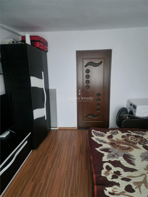 Garsoniera- Tractorul