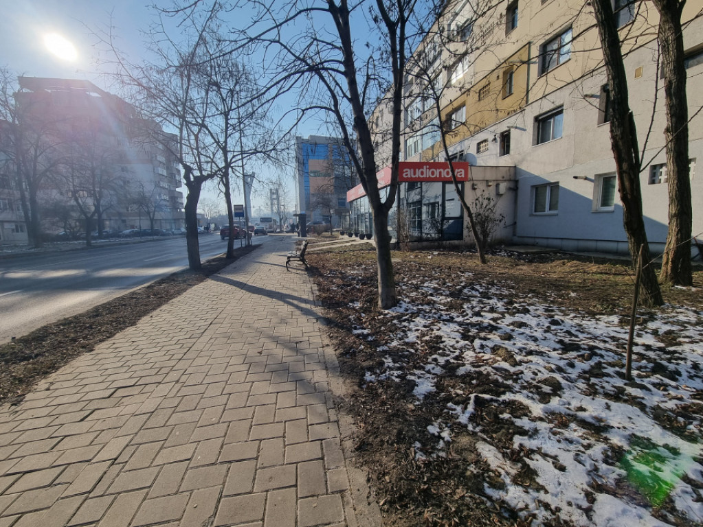 Clinica Luxor- 9 Mai- Ultracentral-3 camere/etaj 3, necesit?