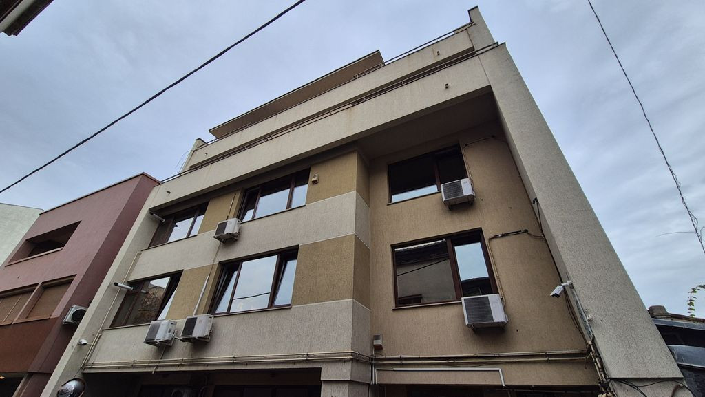 Cladire S+P+4 Etaje 683,92 mp - Dorobanti