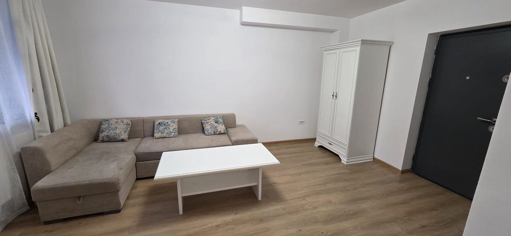 Garsoniera Palm Residence, Soseaua Oltenitei