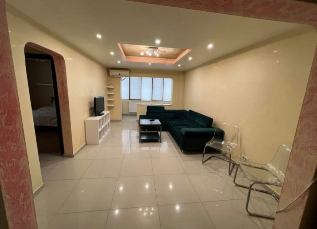 Apartament 2 camere de inchiriat, in zona City Park Mall - C