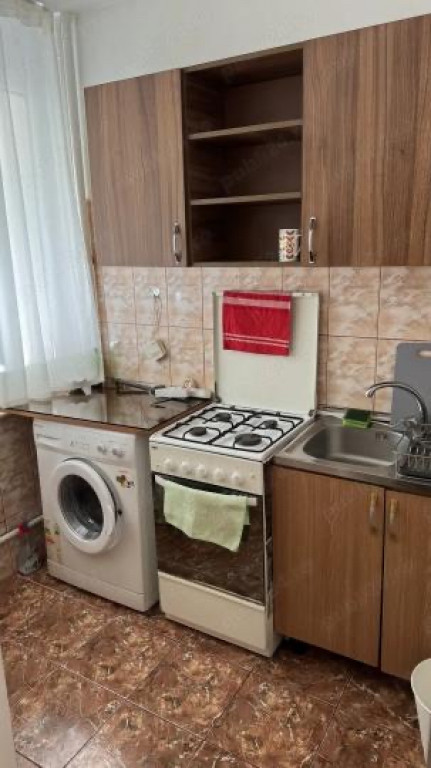 Aparatorii patriei turnu magurele parter