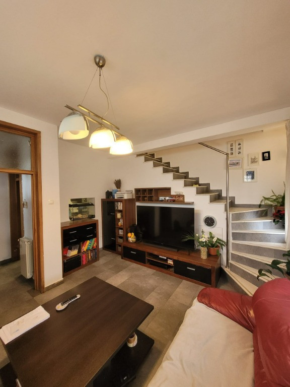 Casa,Brancoveanu, Metrou,Park Oraselu Copiilor.